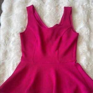 Vibrant Pink Heart Sleeveless blouse Sz S
